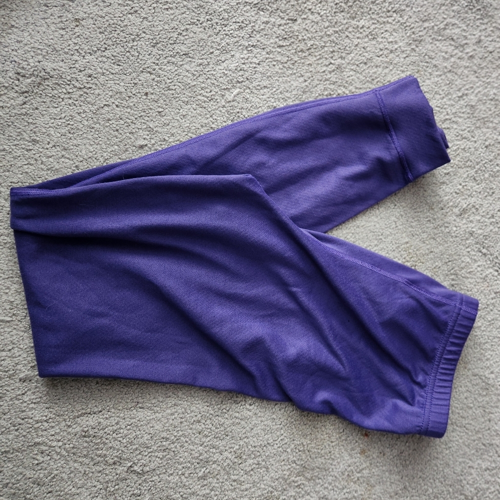 Girls Patagonia Purple base layer pants size 14